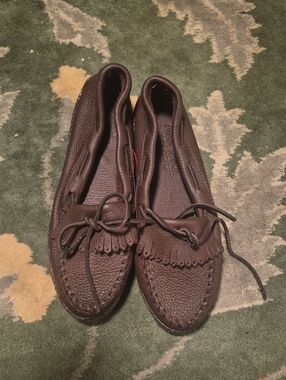 Minnetonka Brown Leather Moccasin Loafers